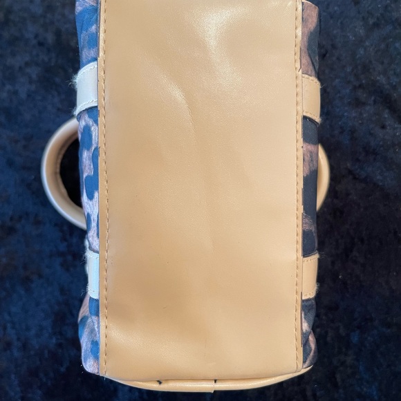 Victoria’s Secret Logo Angel Cute Leopard bag mini handbag - Picture 9 of 9